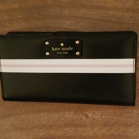 Kate Spade Handbags - Kate Spade Stacy Wallet